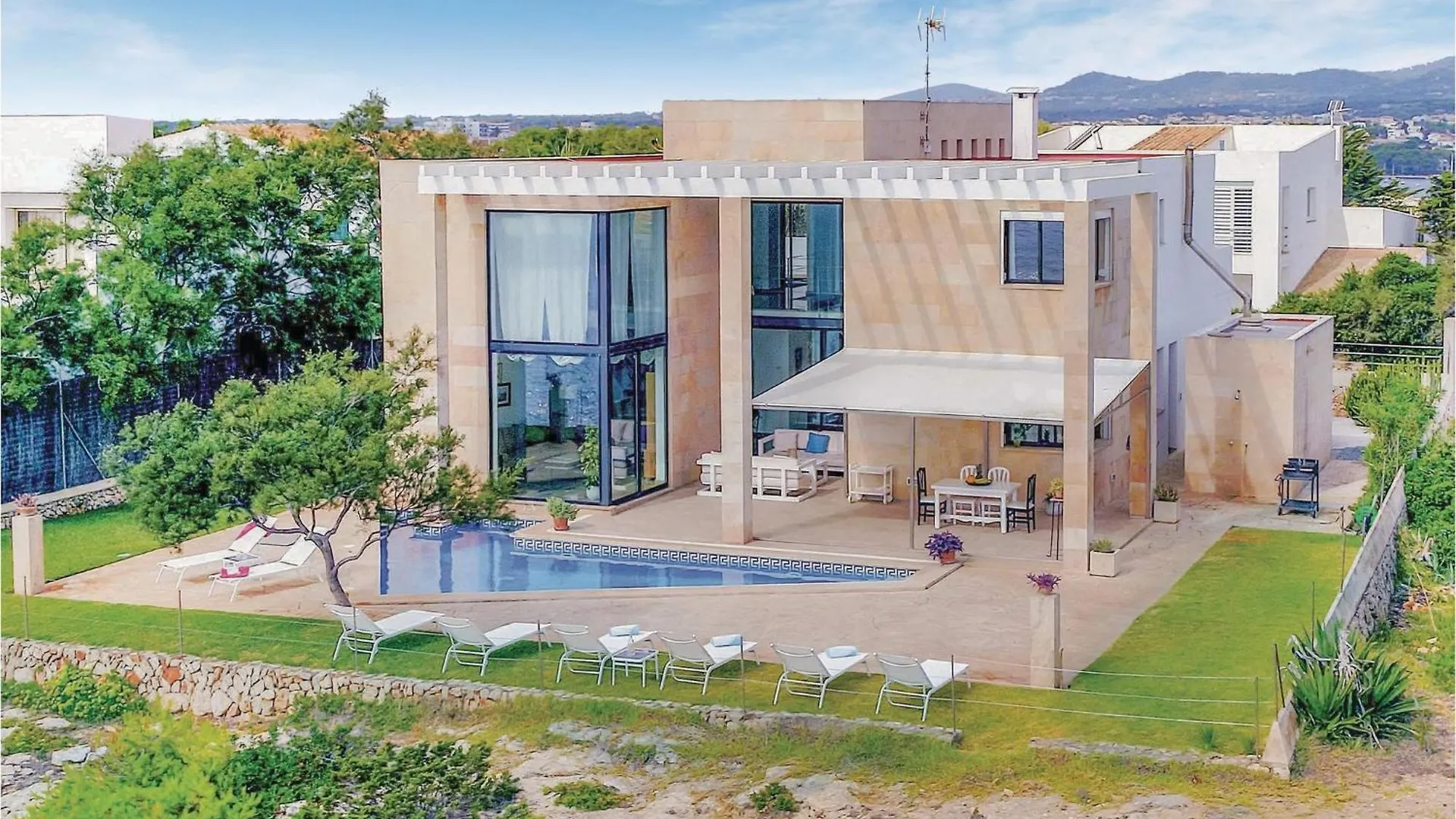Amazing Home In Porto Colom With House Sea View location